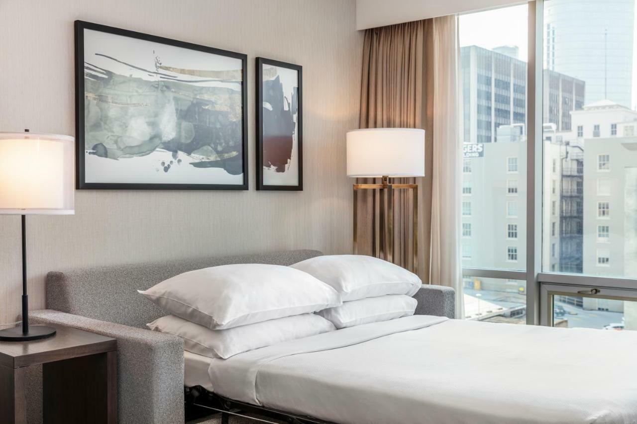 Delta Hotels By Marriott Vancouver Downtown Suites Exterior foto